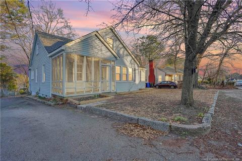 Photo of 404 Pearl Street, Fayetteville, NC 28303 (MLS # LP757446)