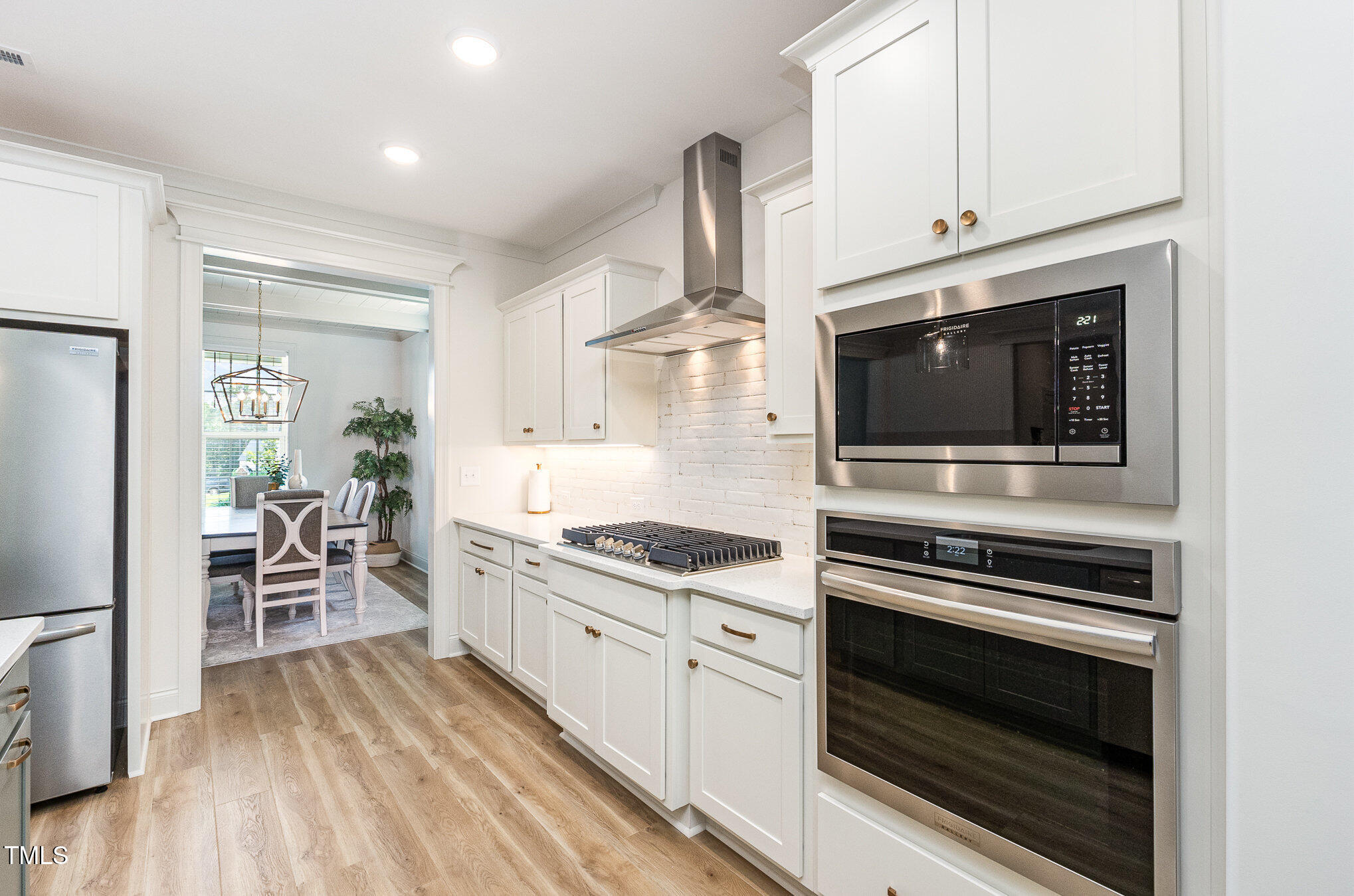 2213 Terri Creek Drive