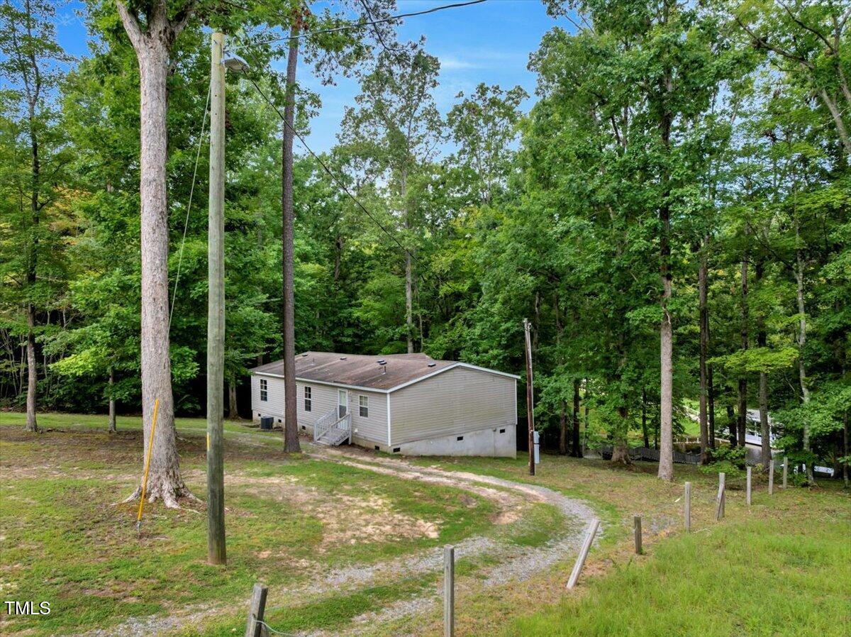 175 Deacons Point Road