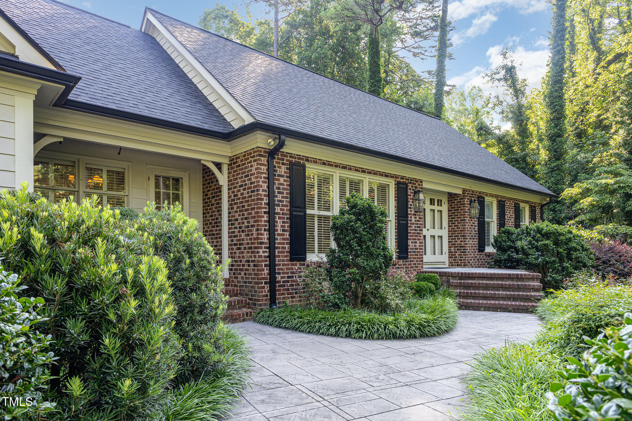 515 S Woodland Road