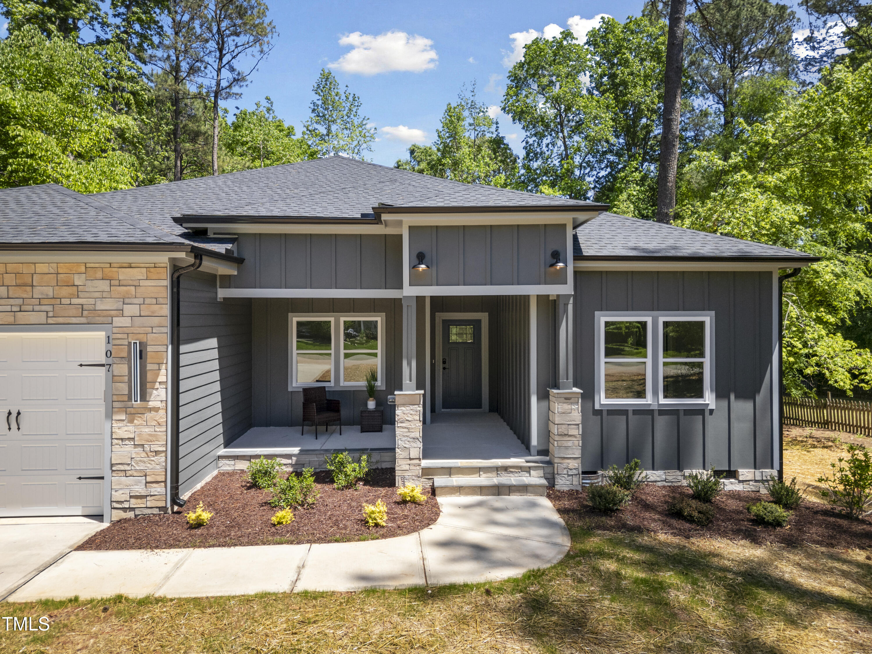 107 Seminole Drive