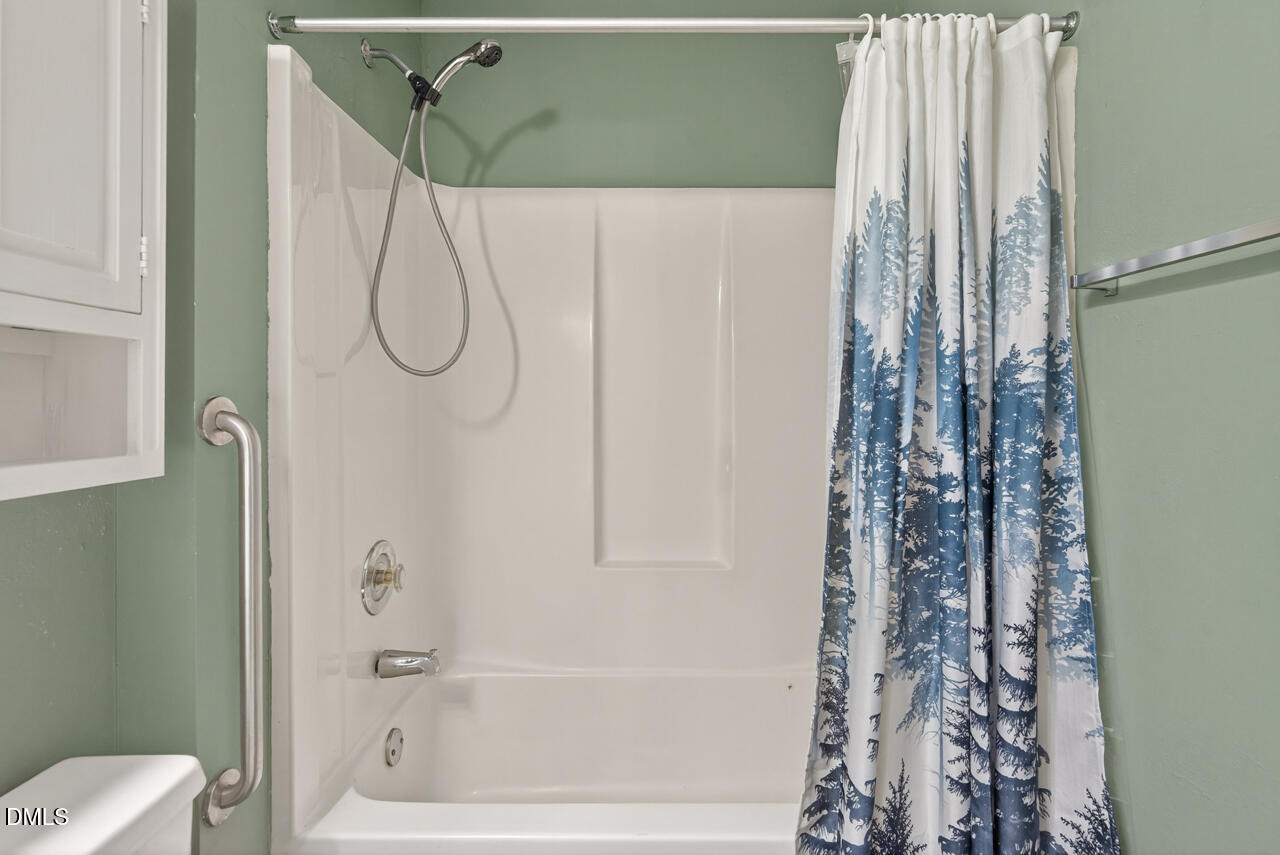 Clayton, North Carolina 27520, United States, 3 Bedrooms Bedrooms, ,2 BathroomsBathrooms,Residential,Active,248038