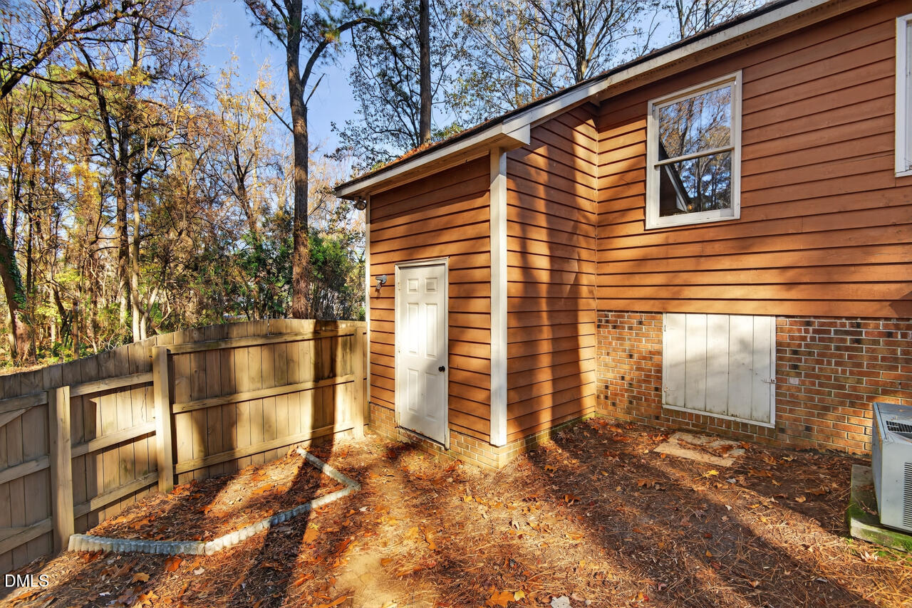 Clayton, North Carolina 27520, United States, 3 Bedrooms Bedrooms, ,2 BathroomsBathrooms,Residential,Active,248038