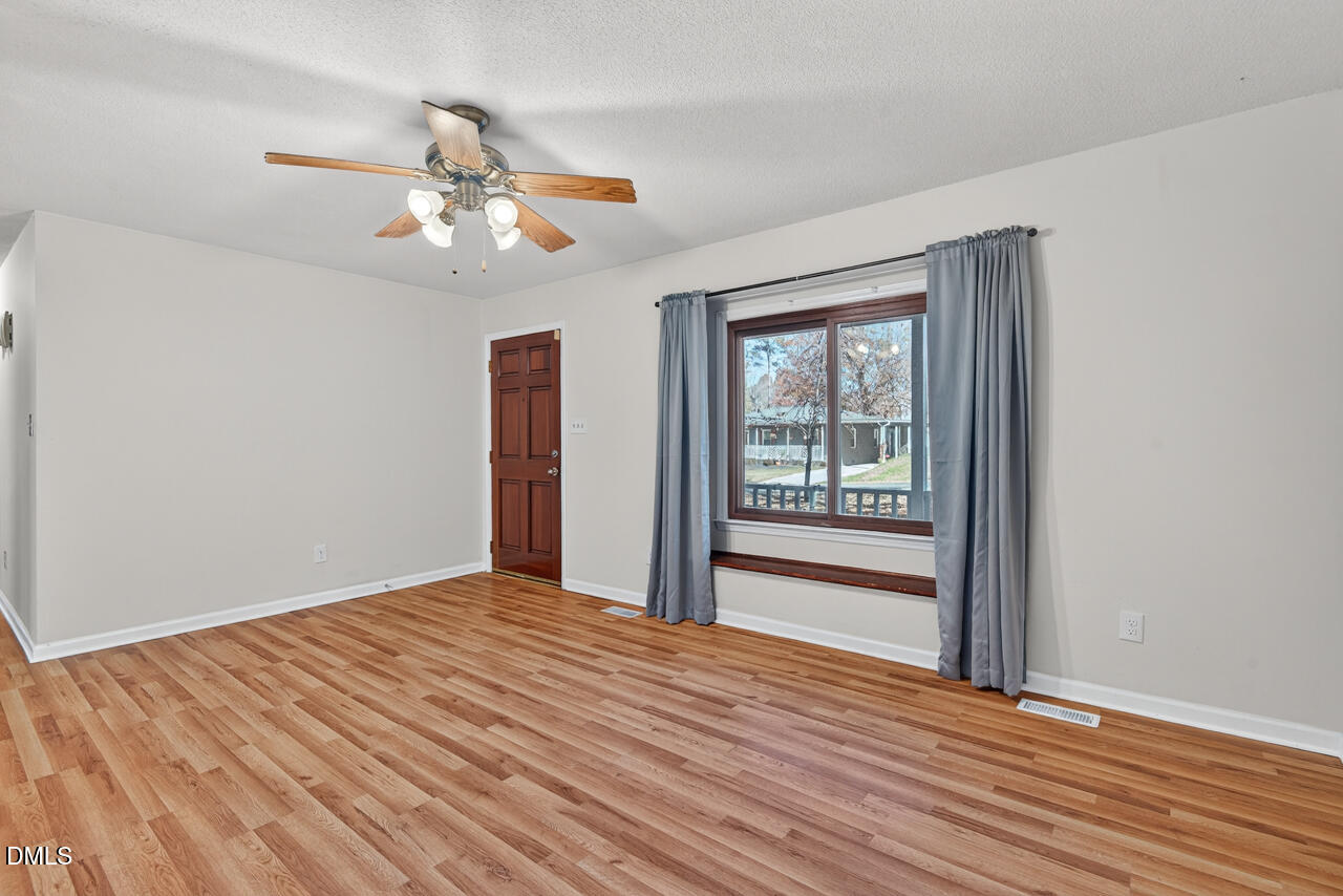 Clayton, North Carolina 27520, United States, 3 Bedrooms Bedrooms, ,2 BathroomsBathrooms,Residential,Active,248038