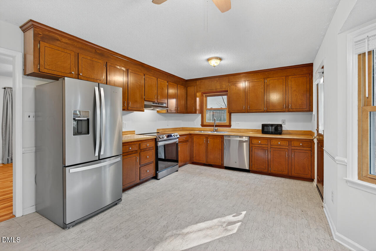 Clayton, North Carolina 27520, United States, 3 Bedrooms Bedrooms, ,2 BathroomsBathrooms,Residential,Active,248038