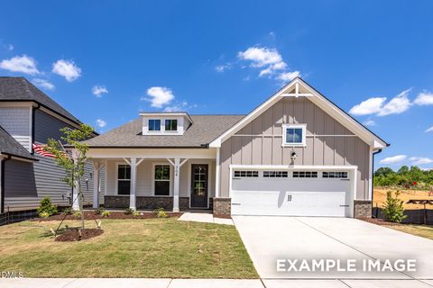 Photo of 347 Queensferry Lane, Aberdeen, NC 28387 (MLS # 10169262)
