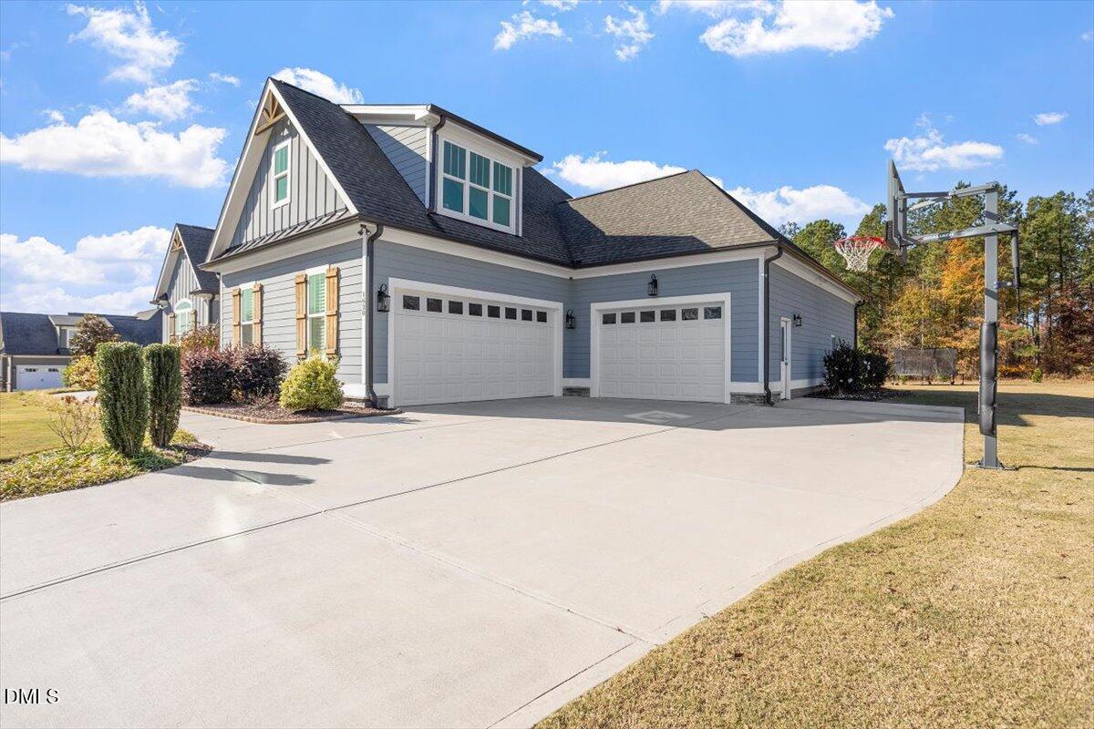 1620 Sweetwater Lane