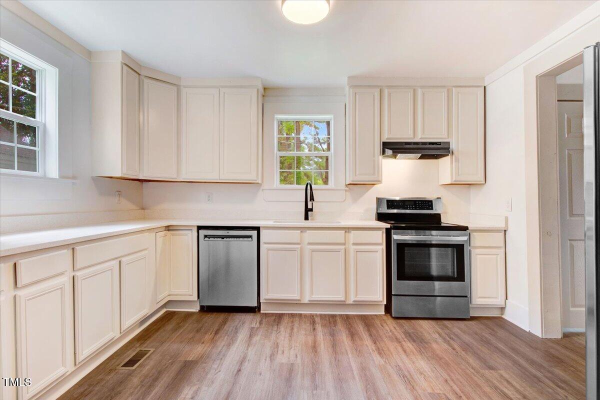 605 Sherrod Heights