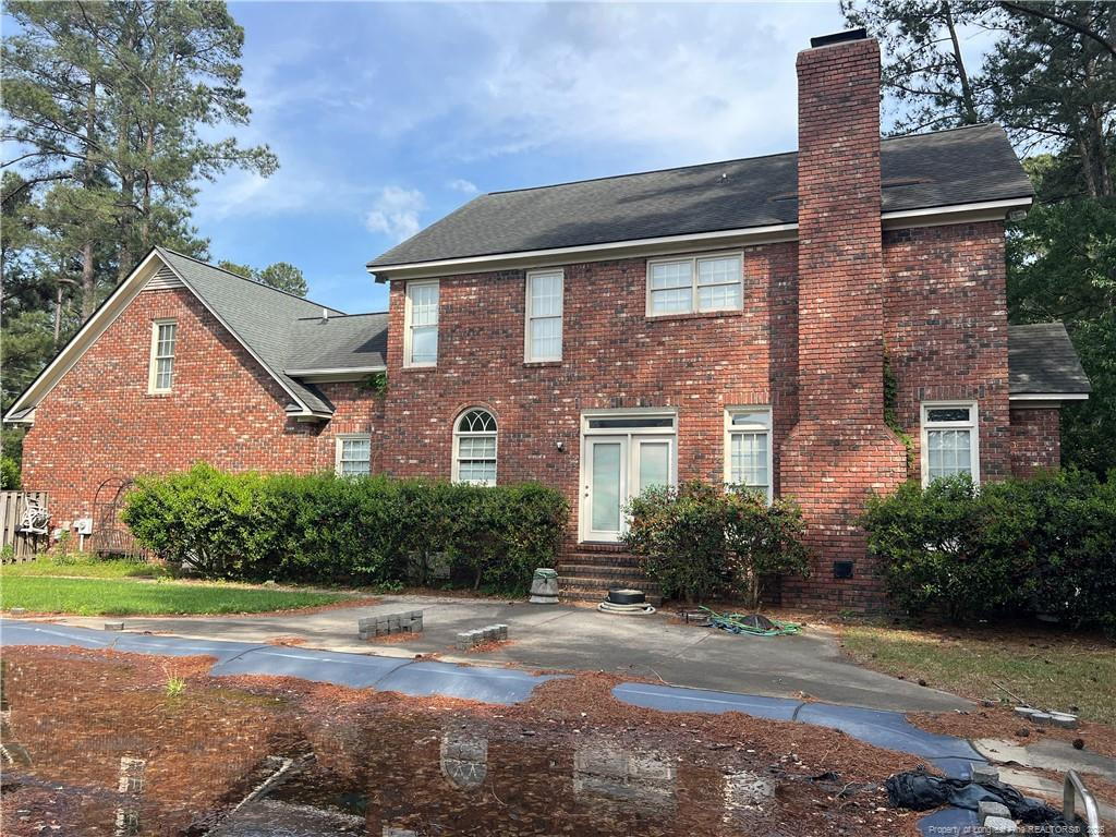 5400 Labrador Drive