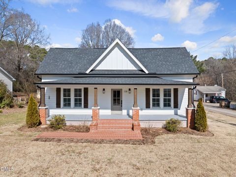 108 W Chestnut Avenue Wake Forest NC 27587