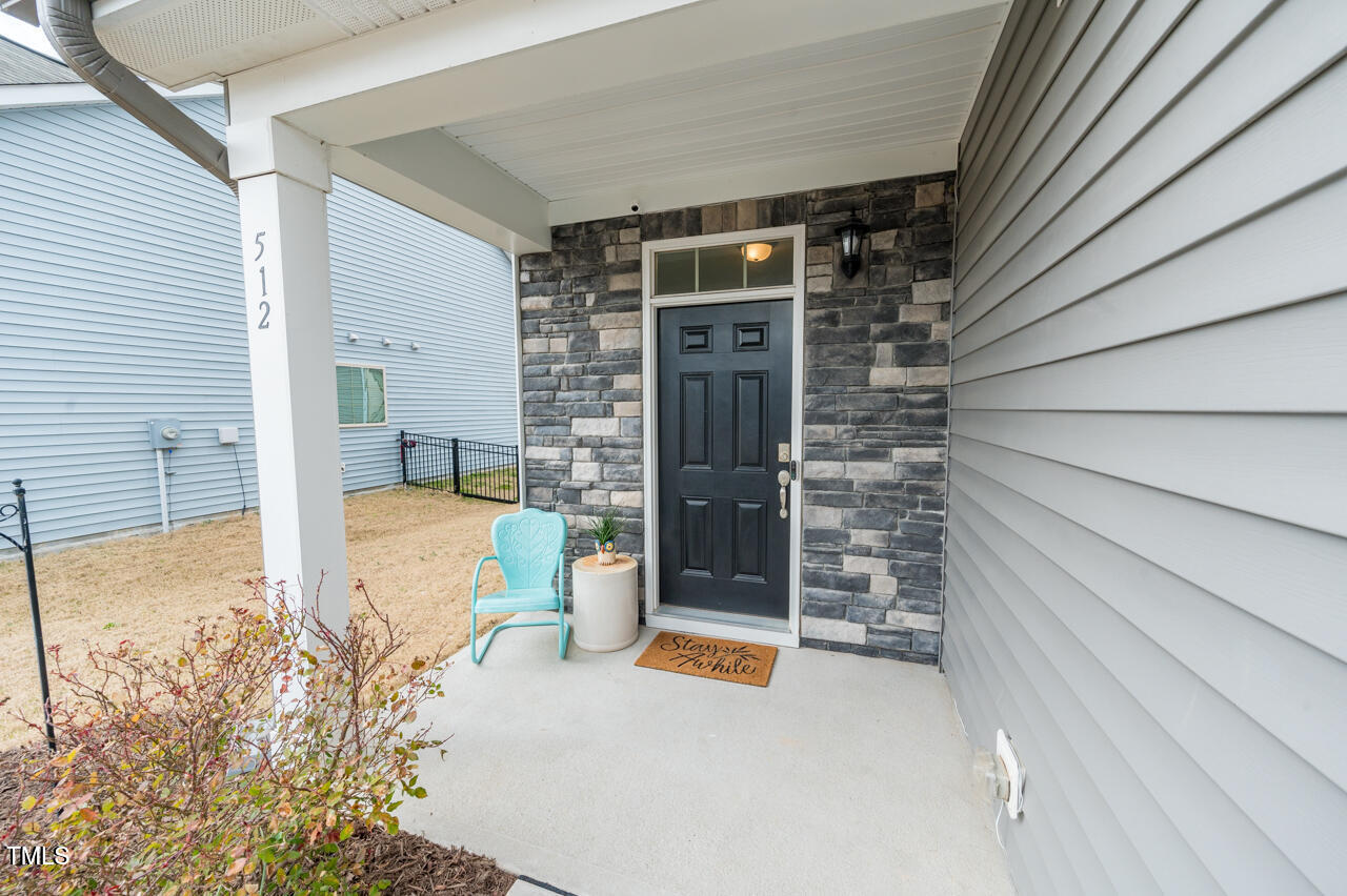 512 Oak Holly Lane