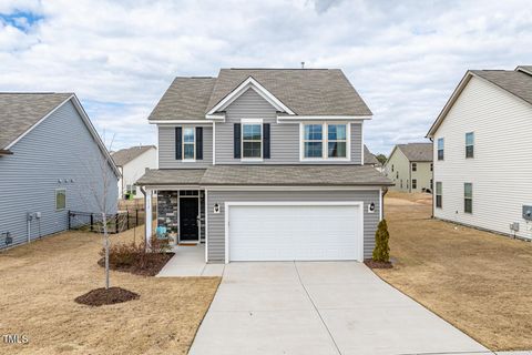 512 Oak Holly Lane Zebulon NC 27597