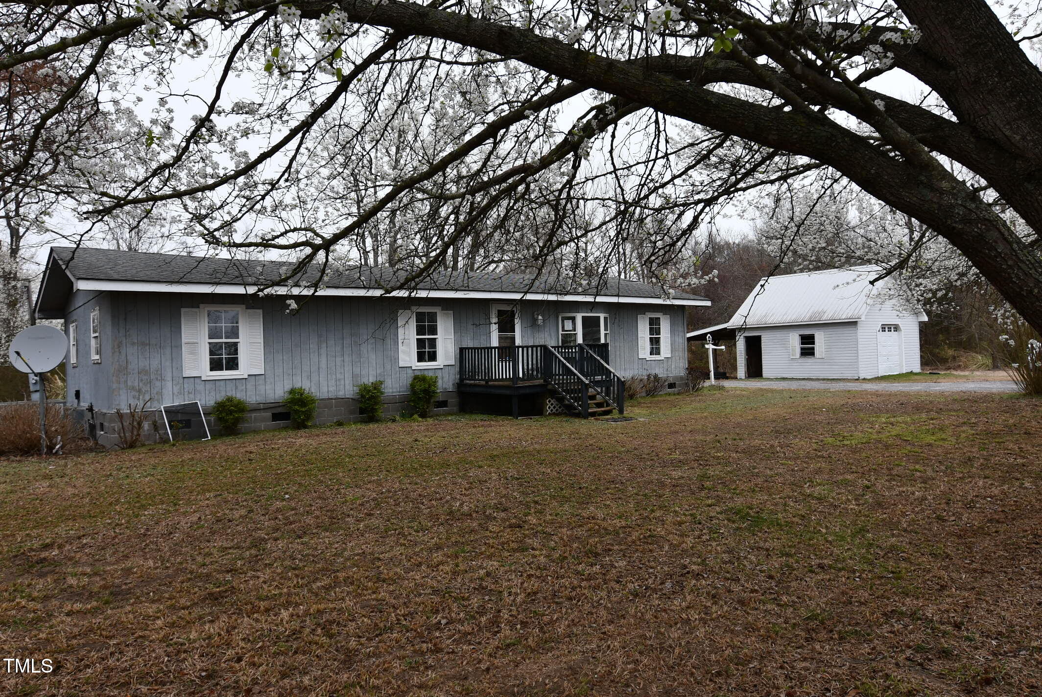 Listing image 1