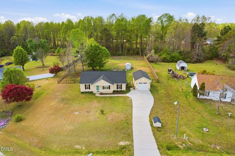 108 Danbury Court Willow Springs NC 27592