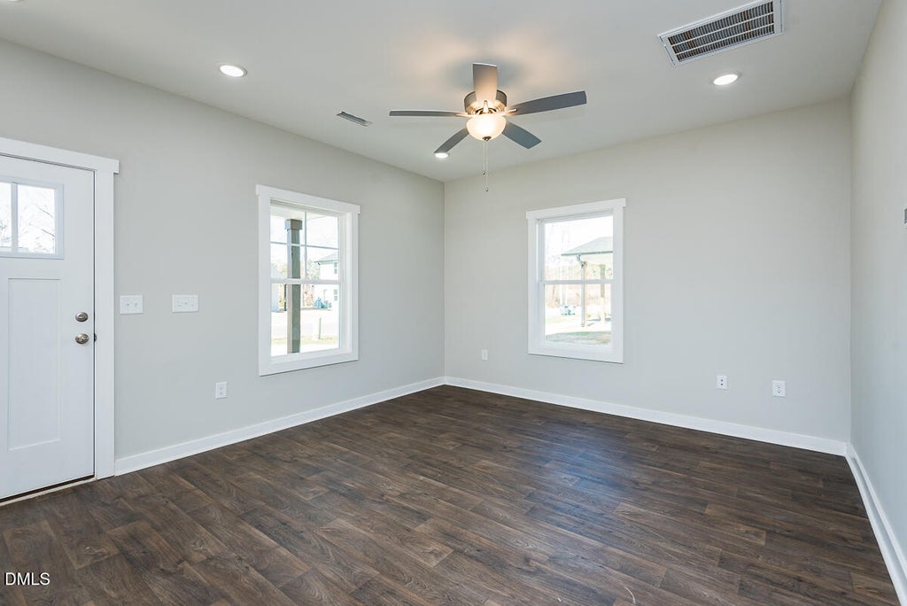 Photo of 1070 Pinnix Lp LOOP, Burlington, NC 27217 (MLS # 10183137)