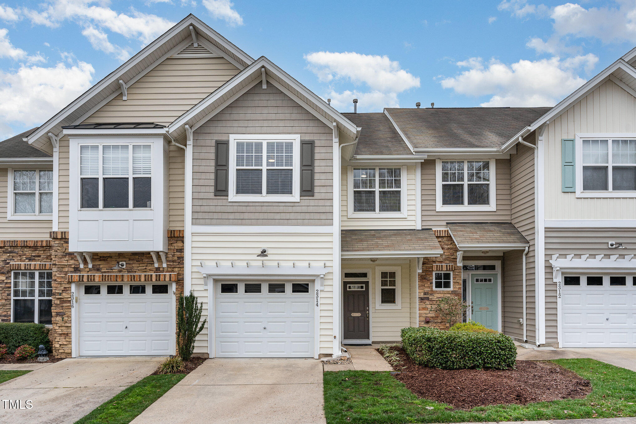 2314 Wispy Green Lane