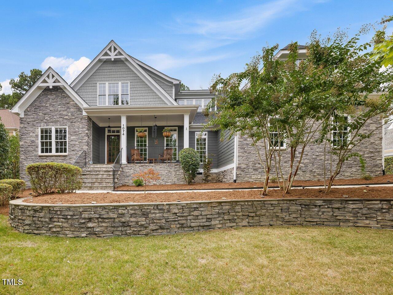 1074 Golfers View