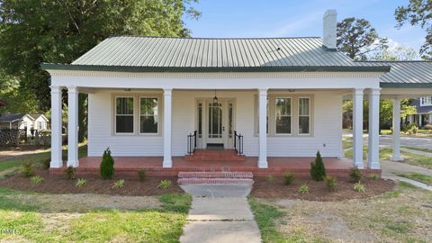 611 W Pearsall Street Dunn NC 28334