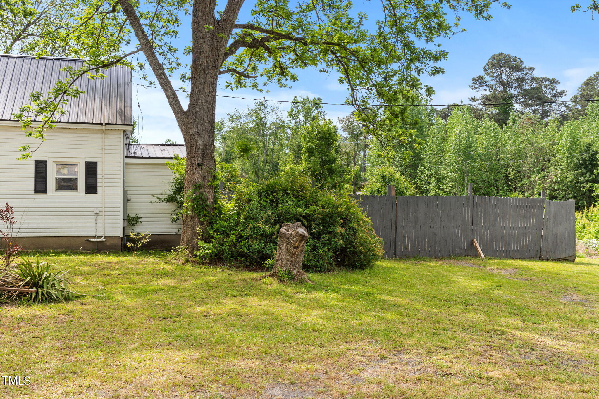 2102 Courtland Drive