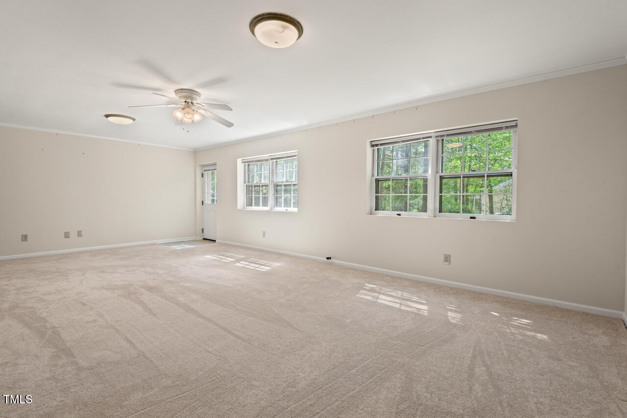 Hillsborough, North Carolina 27278, United States, 5 Bedrooms Bedrooms, ,3 BathroomsBathrooms,Residential,Active,144868