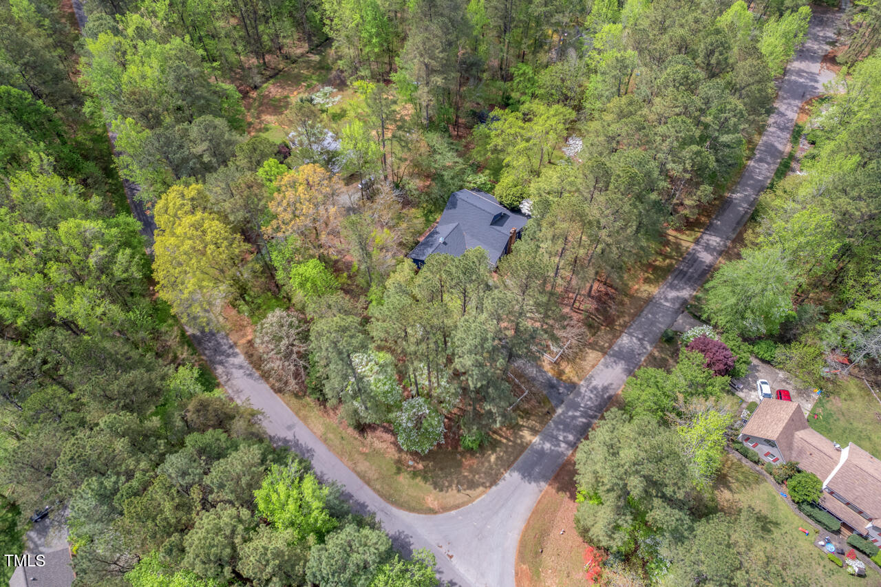 Hillsborough, North Carolina 27278, United States, 5 Bedrooms Bedrooms, ,3 BathroomsBathrooms,Residential,Active,144868