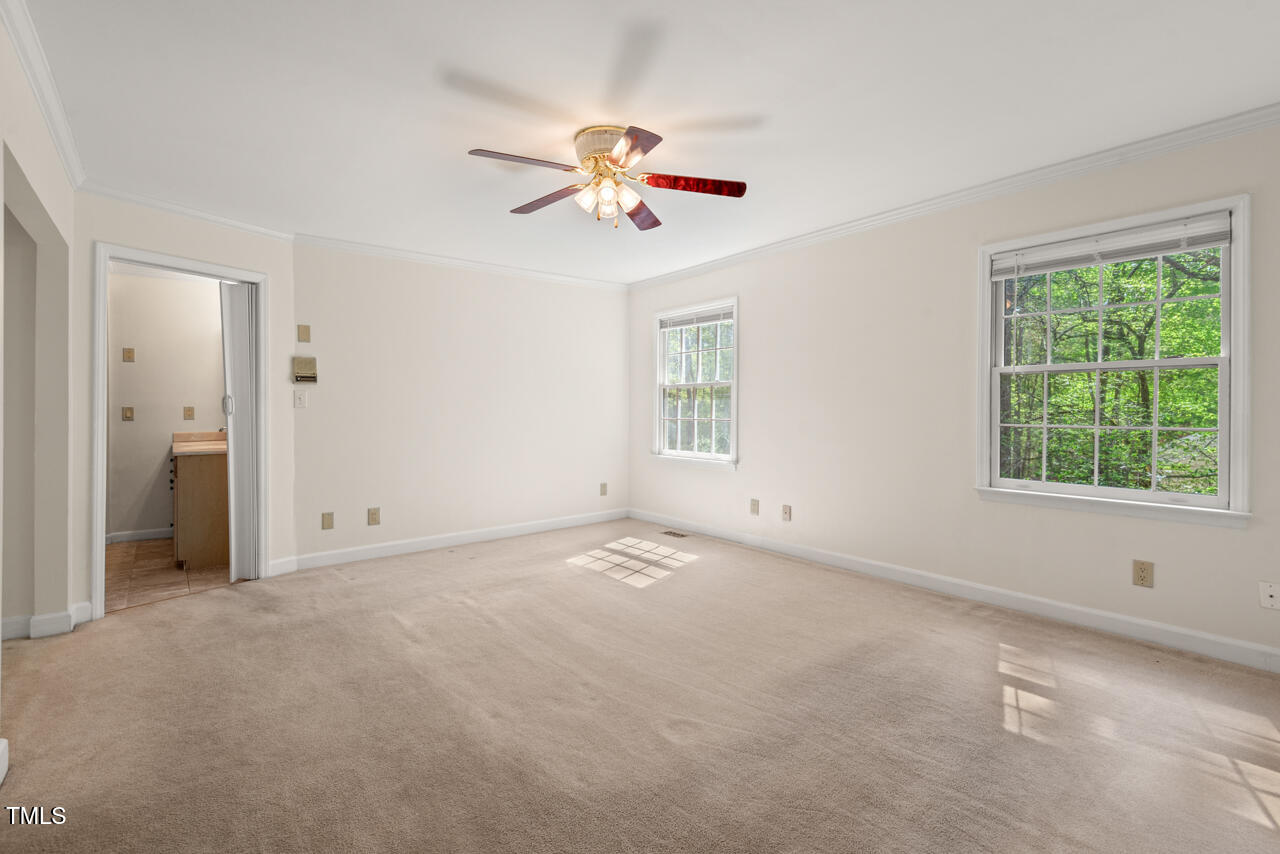 Hillsborough, North Carolina 27278, United States, 5 Bedrooms Bedrooms, ,3 BathroomsBathrooms,Residential,Active,144868