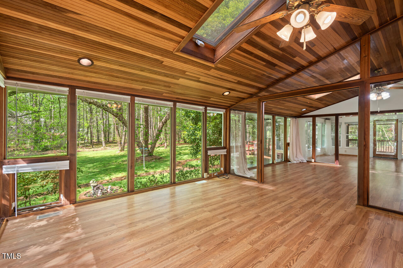 Hillsborough, North Carolina 27278, United States, 5 Bedrooms Bedrooms, ,3 BathroomsBathrooms,Residential,Active,144868