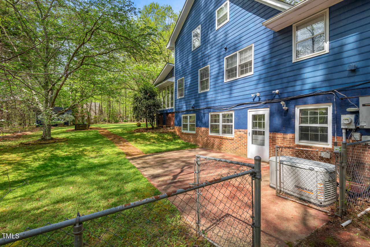 Hillsborough, North Carolina 27278, United States, 5 Bedrooms Bedrooms, ,3 BathroomsBathrooms,Residential,Active,144868