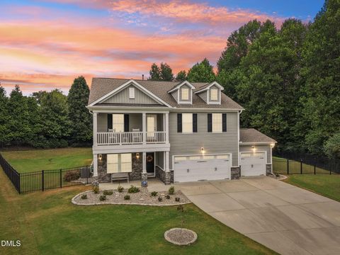 925 Amber Forest Drive Fuquay Varina NC 27526