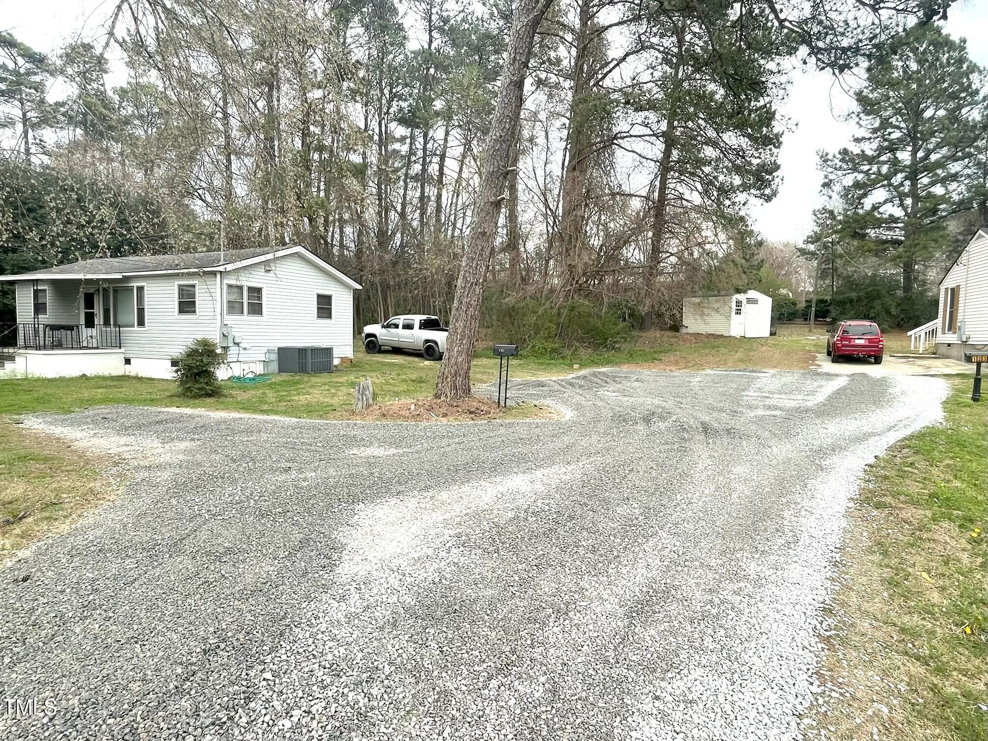 123 & 121 New Rand Road