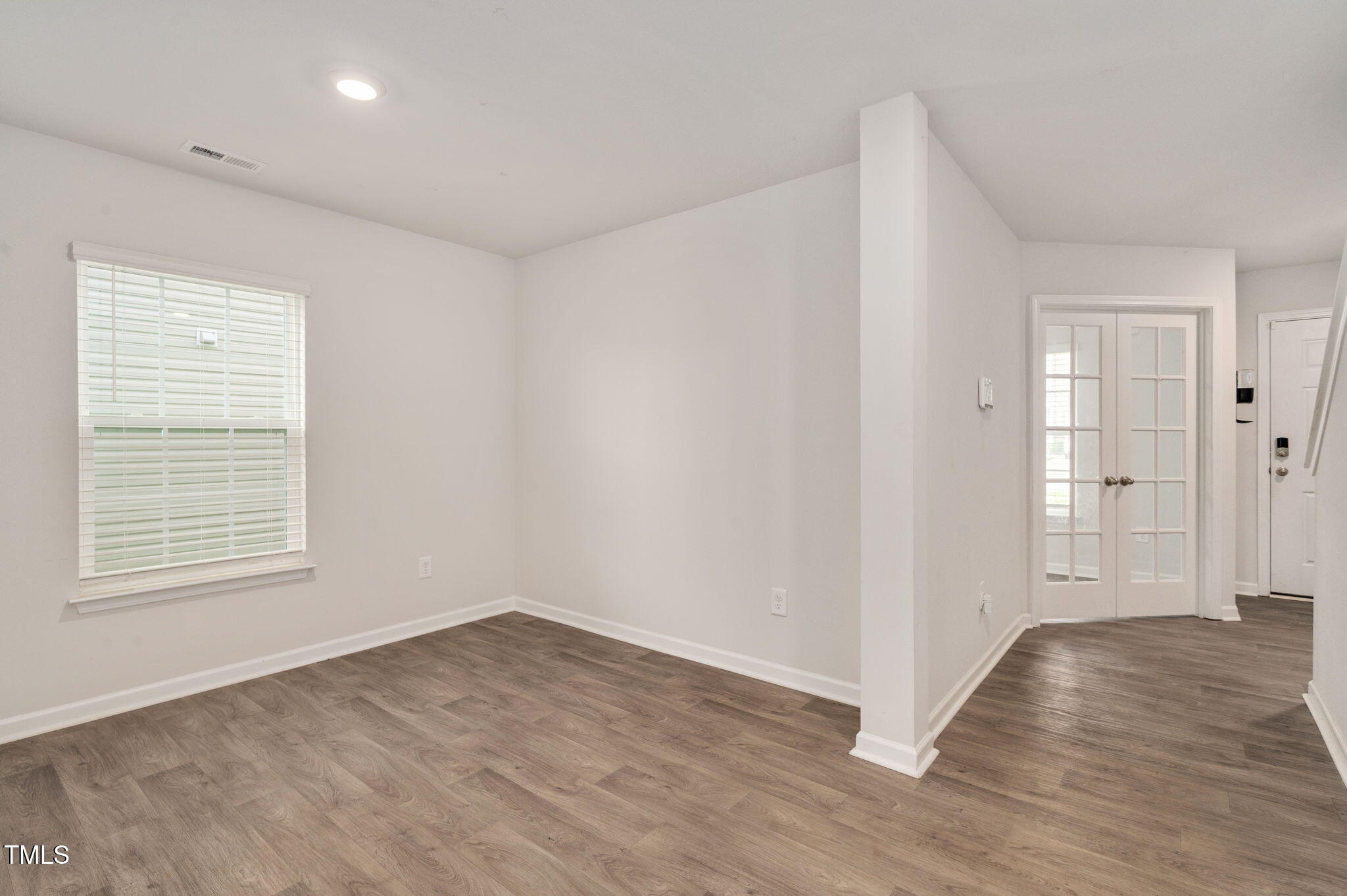 6884 Keeneland Drive