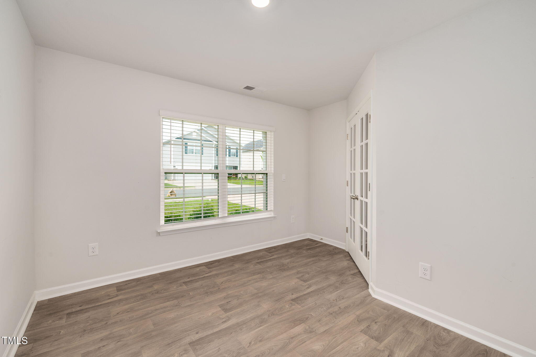 6884 Keeneland Drive