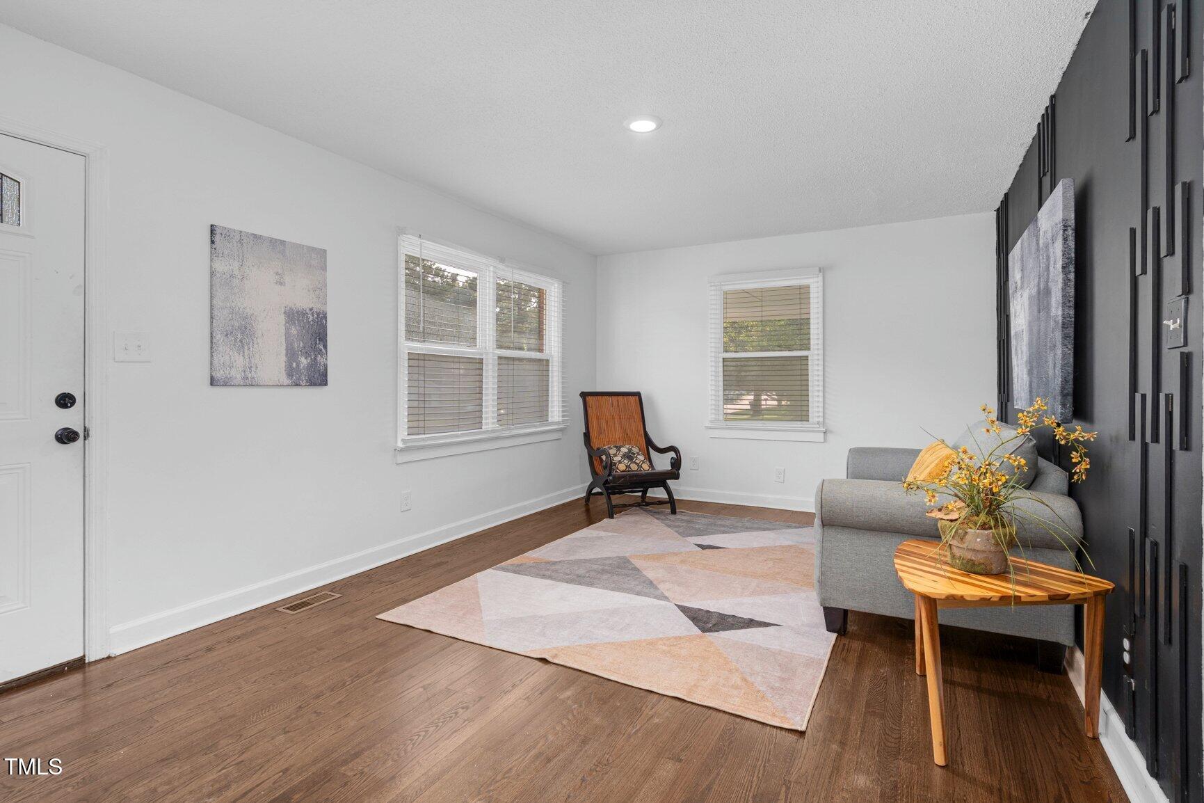 801 Lincoln Drive