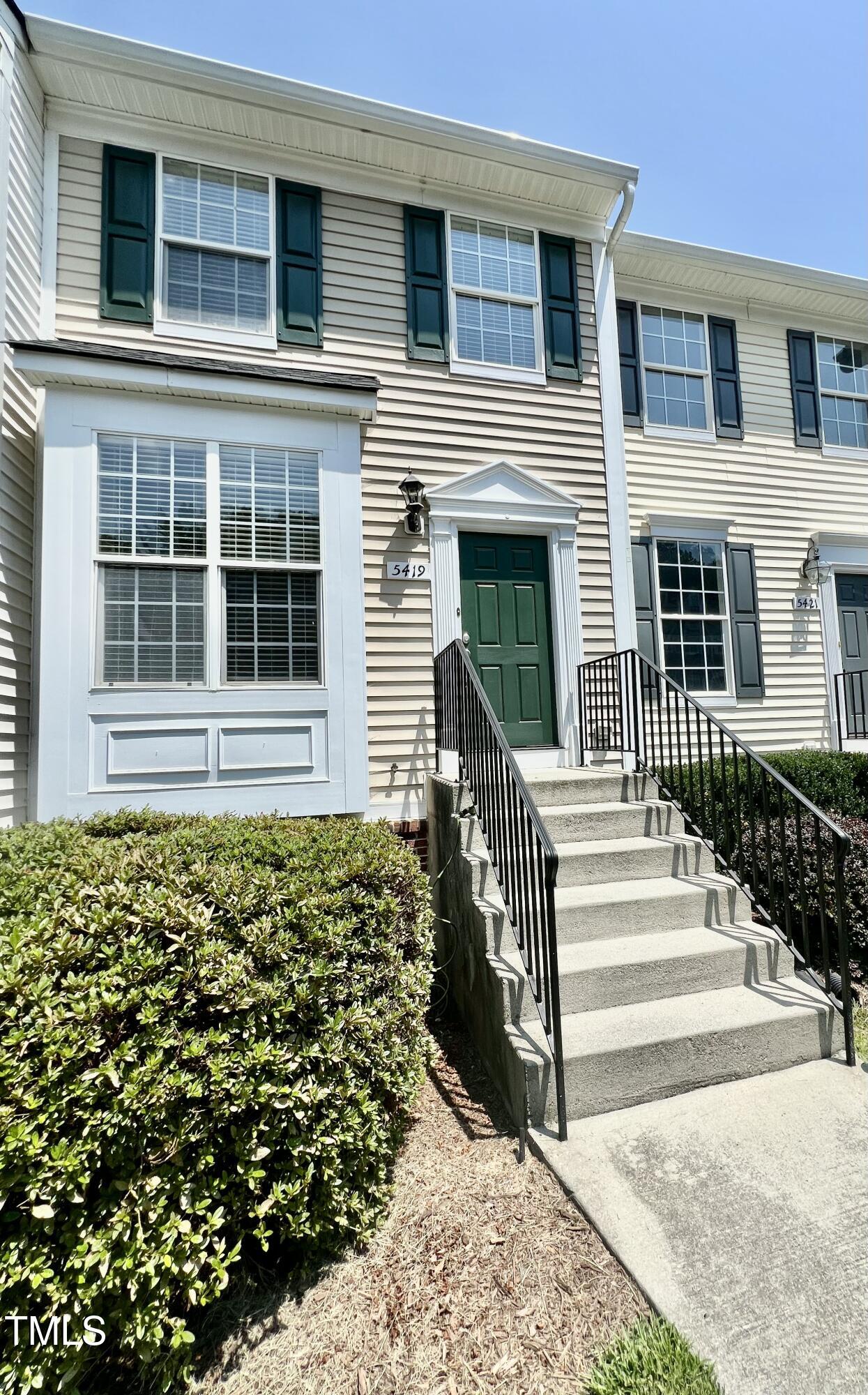 5419 Vista View Court