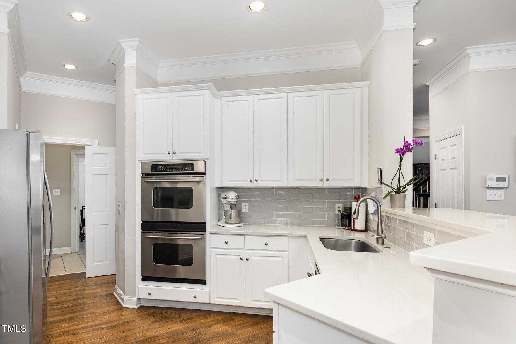 2306 Carriage Oaks Drive