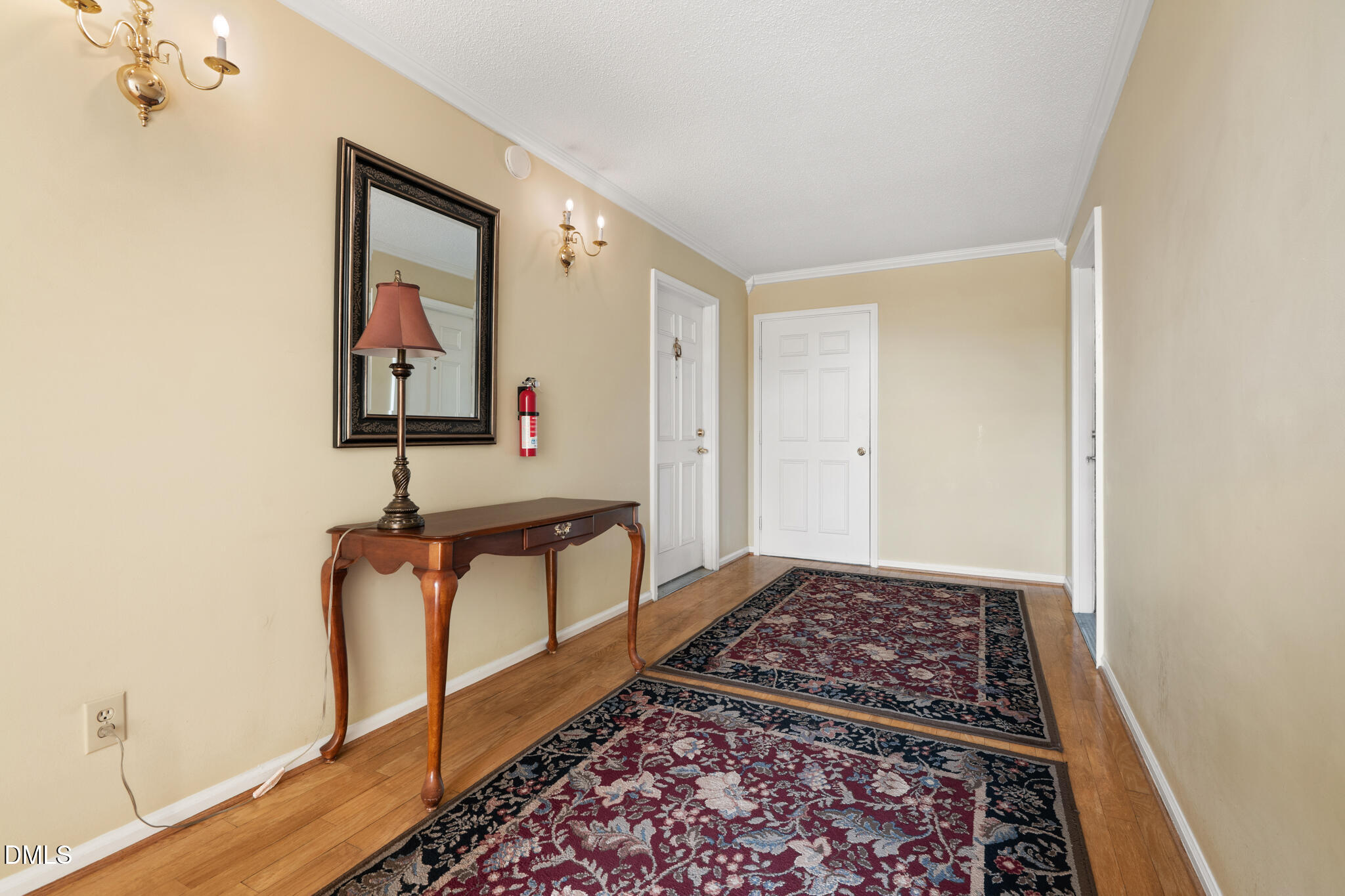 1515 E Franklin Street 13