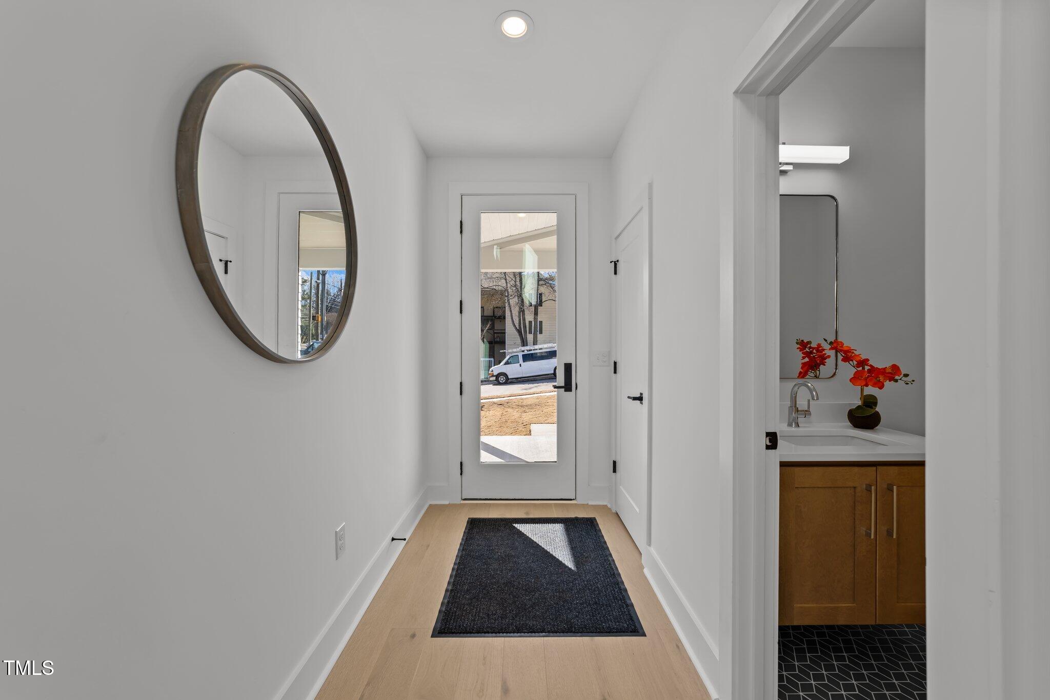 100 Farris Court