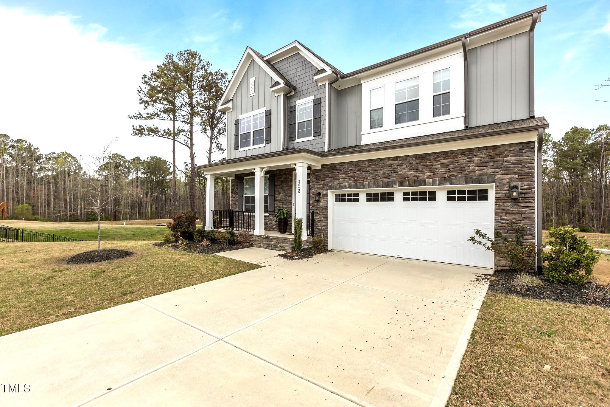 3020 Mavisbank Circle