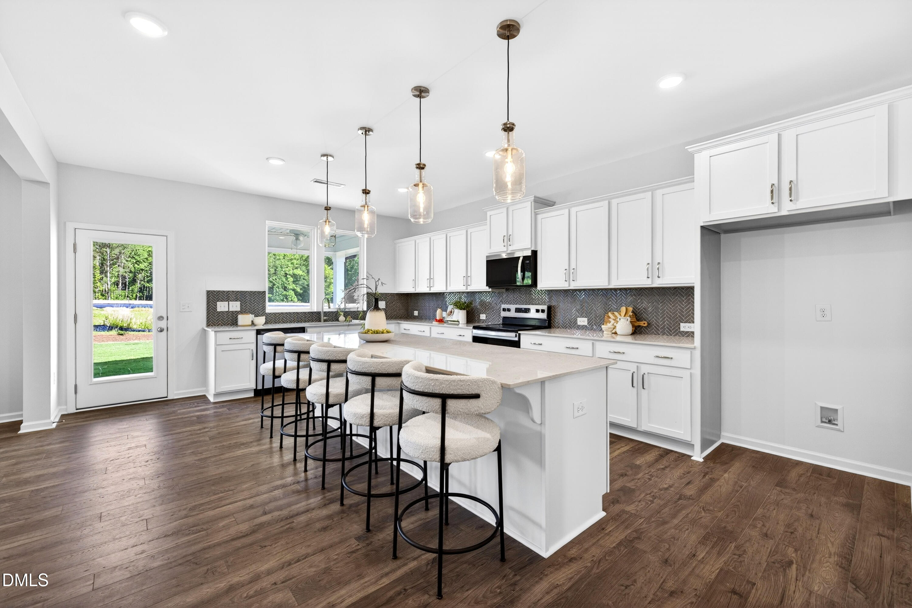 250 Oriole Drive 160