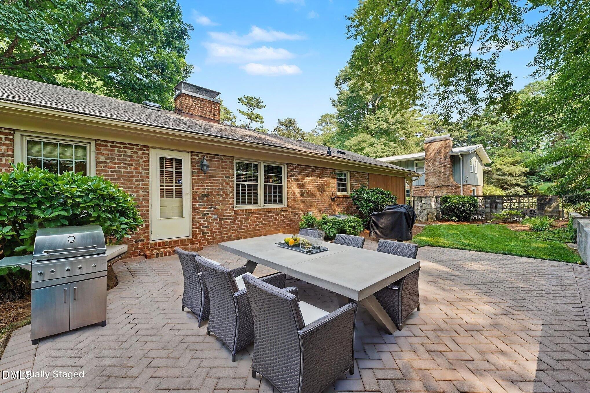 5405 Parkwood Drive