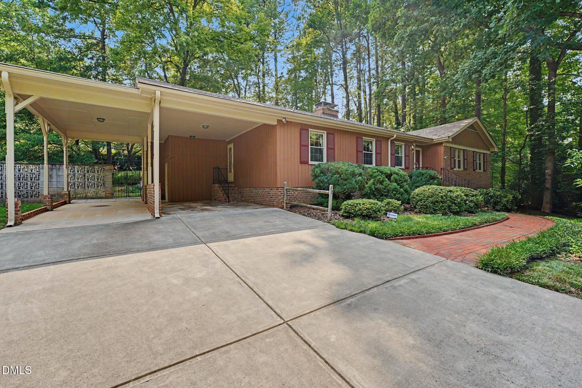 5405 Parkwood Drive