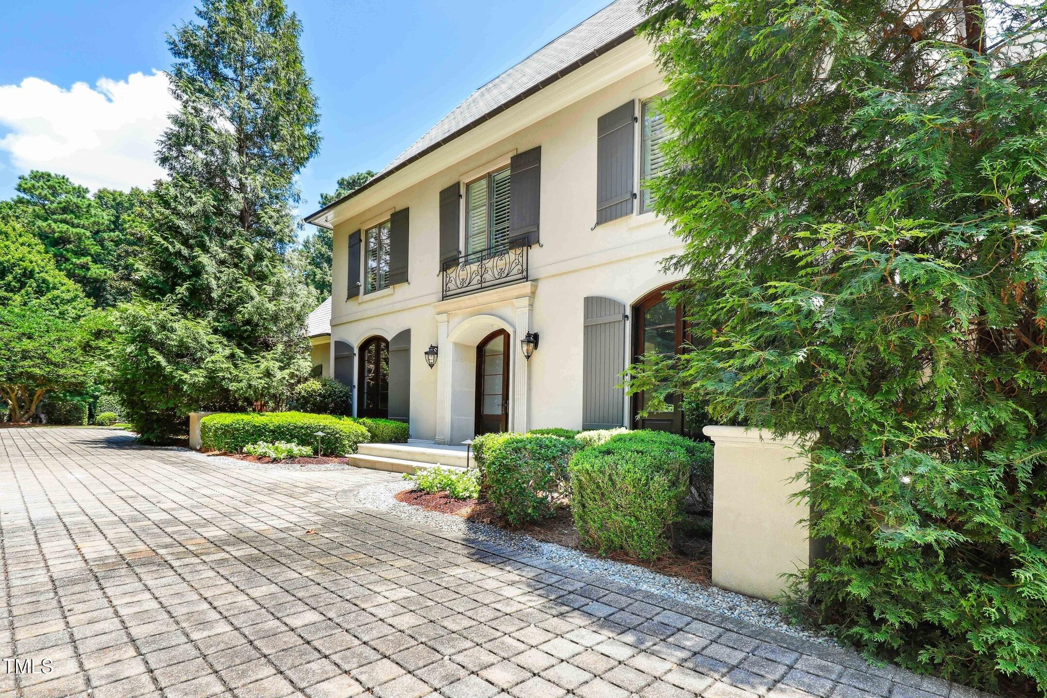 3417 Birk Bluff Court