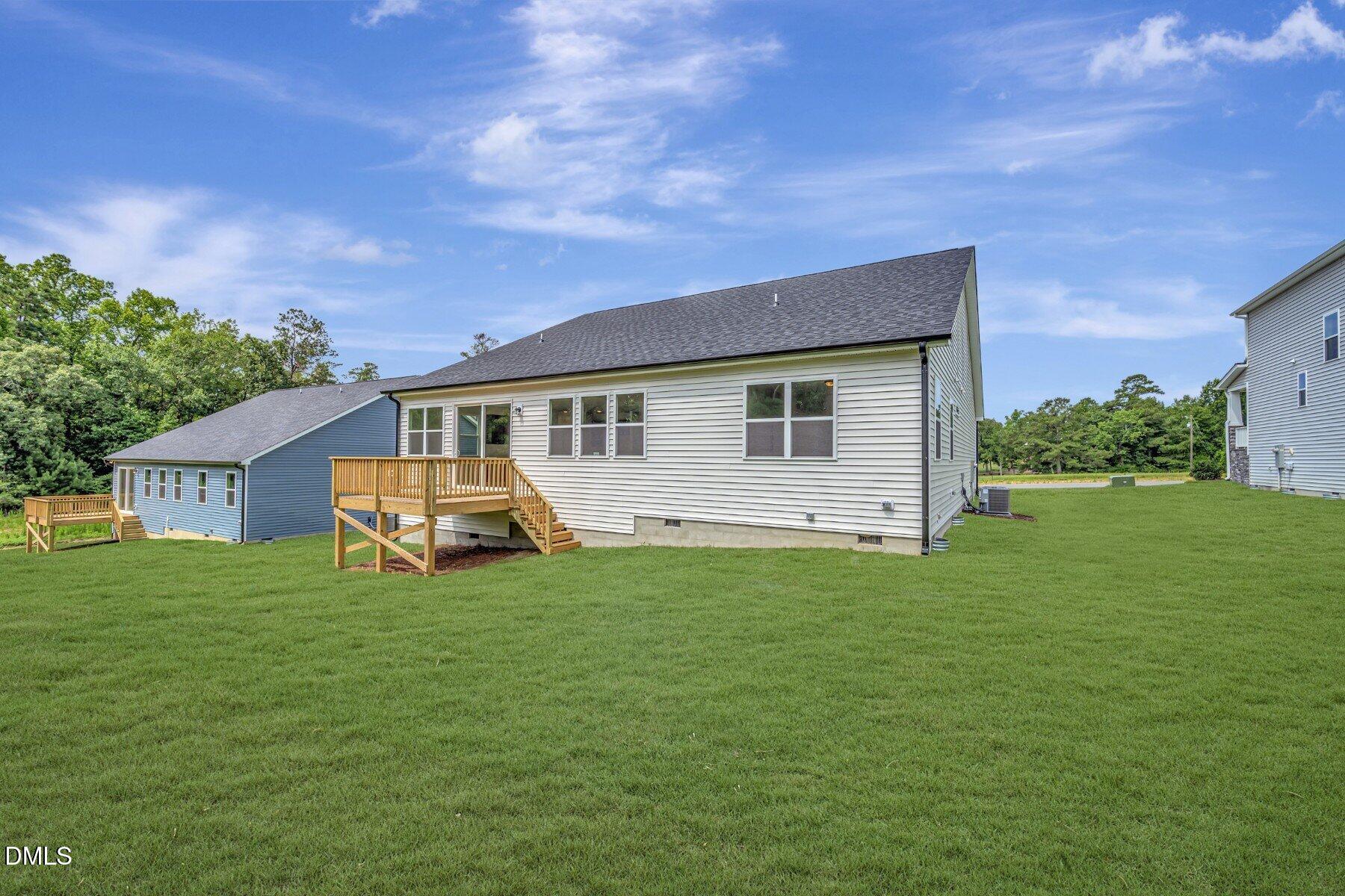 160 Golfview Avenue