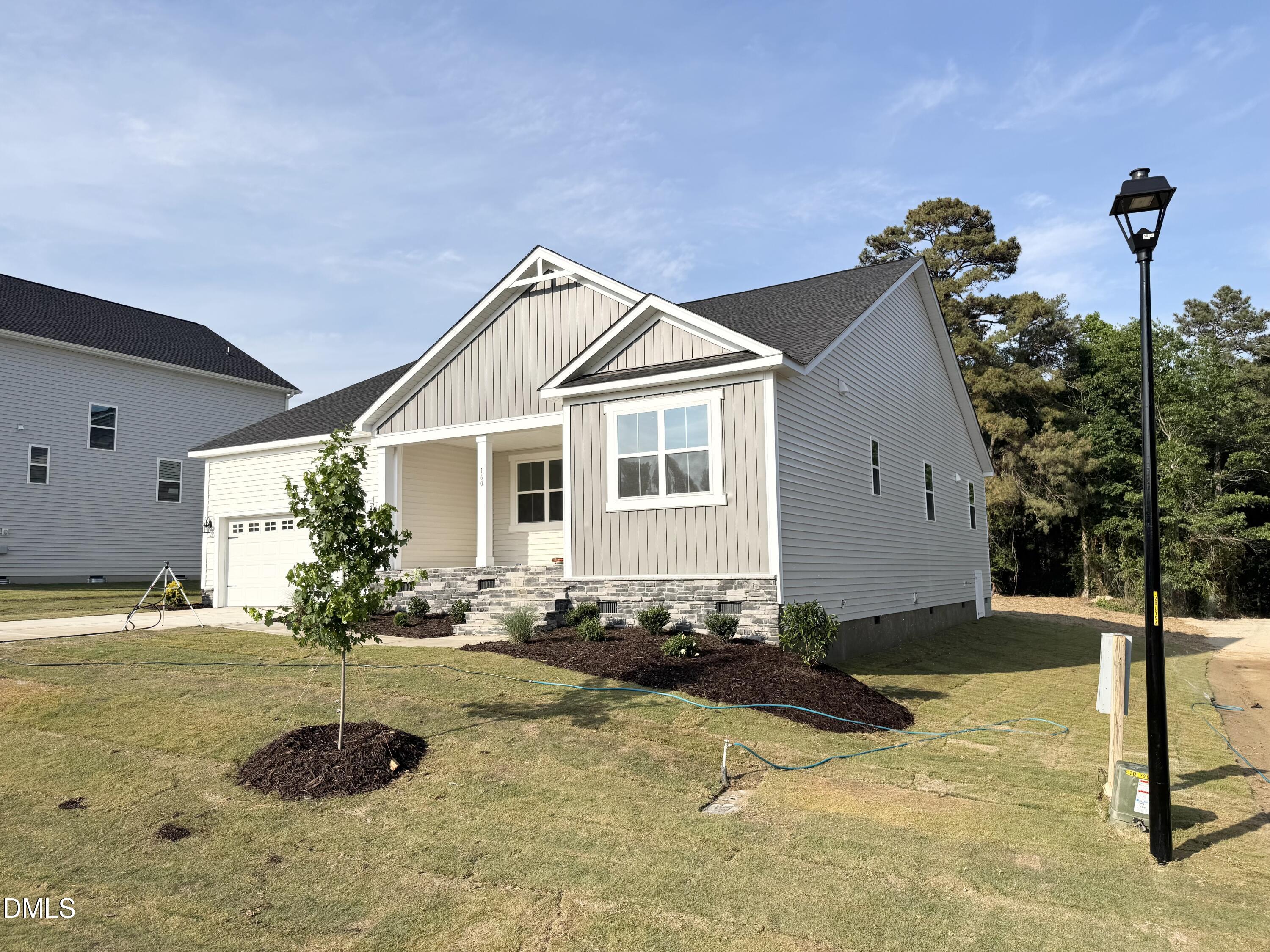 160 Golfview Avenue