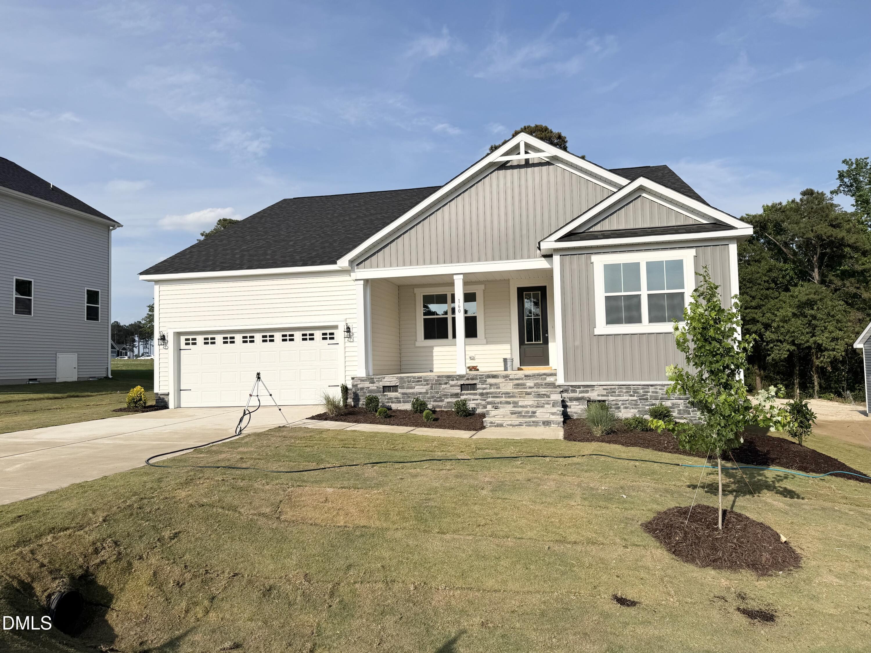 160 Golfview Avenue