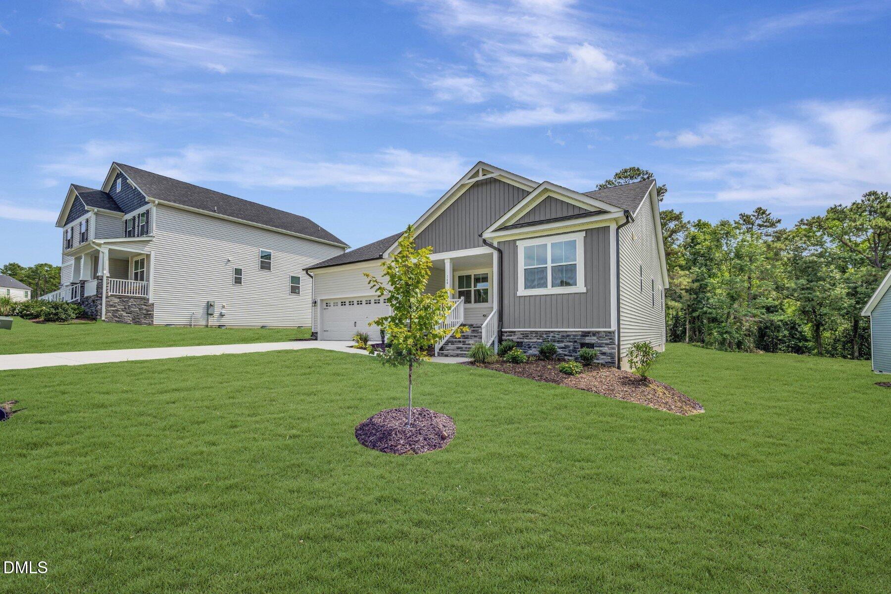160 Golfview Avenue