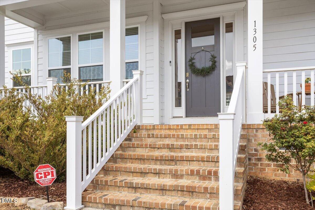 1305 Boxwood Trace Lane