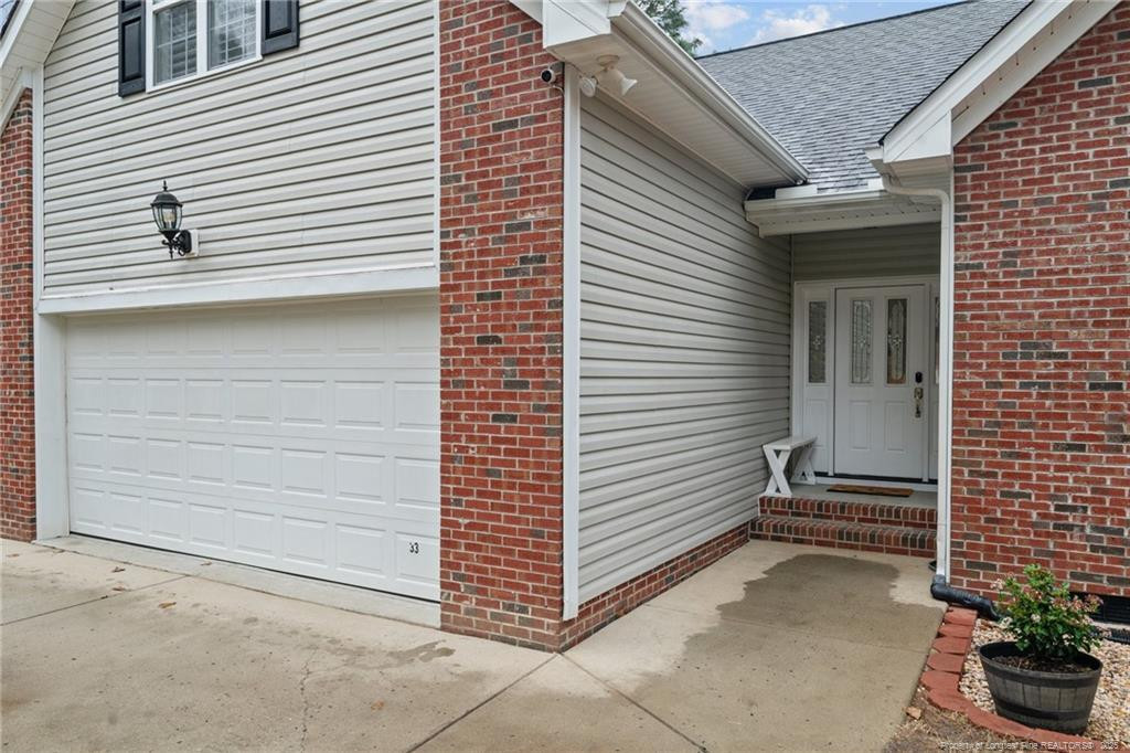 33 Woodbury Lane