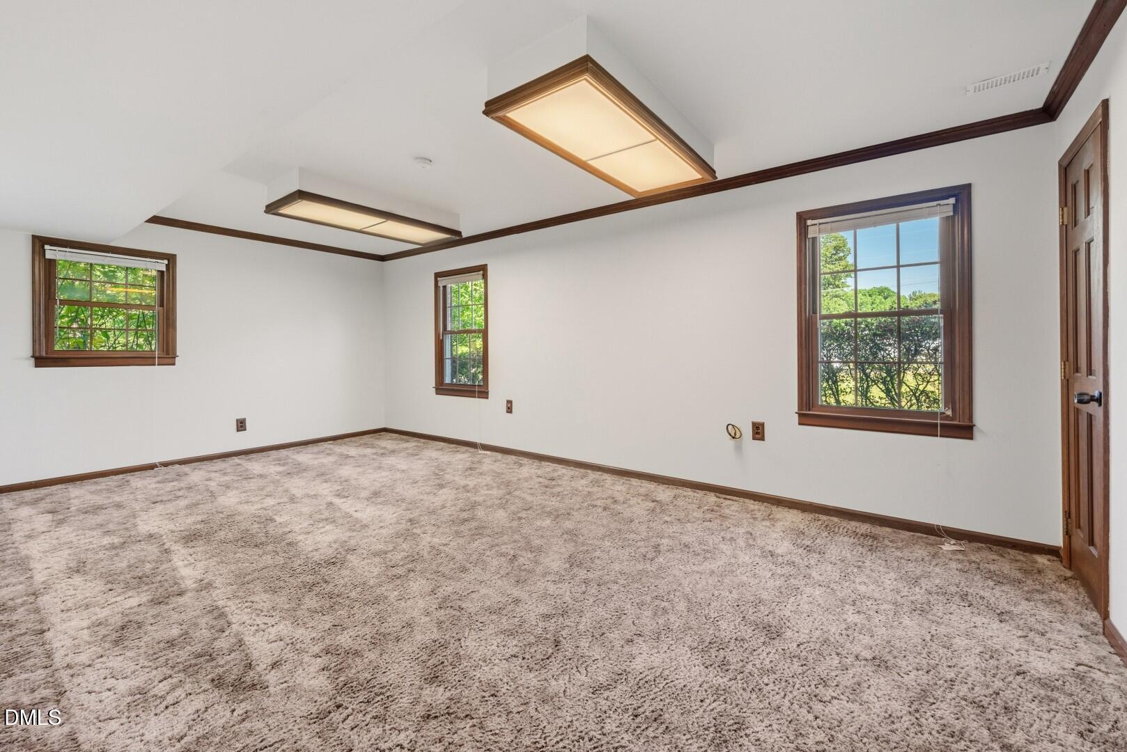 5500 Pear Orchard Circle