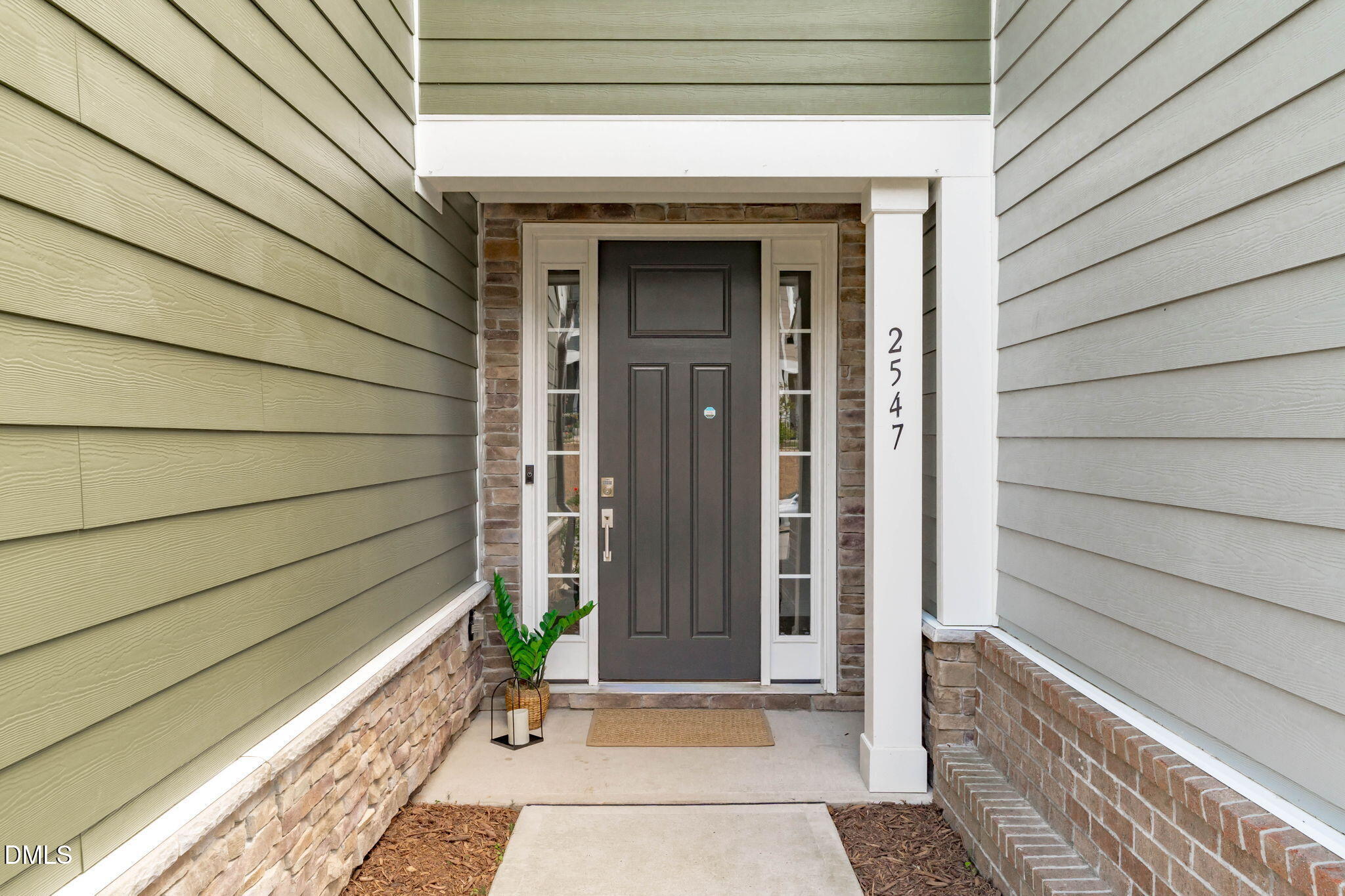 2547 Hutch Lane